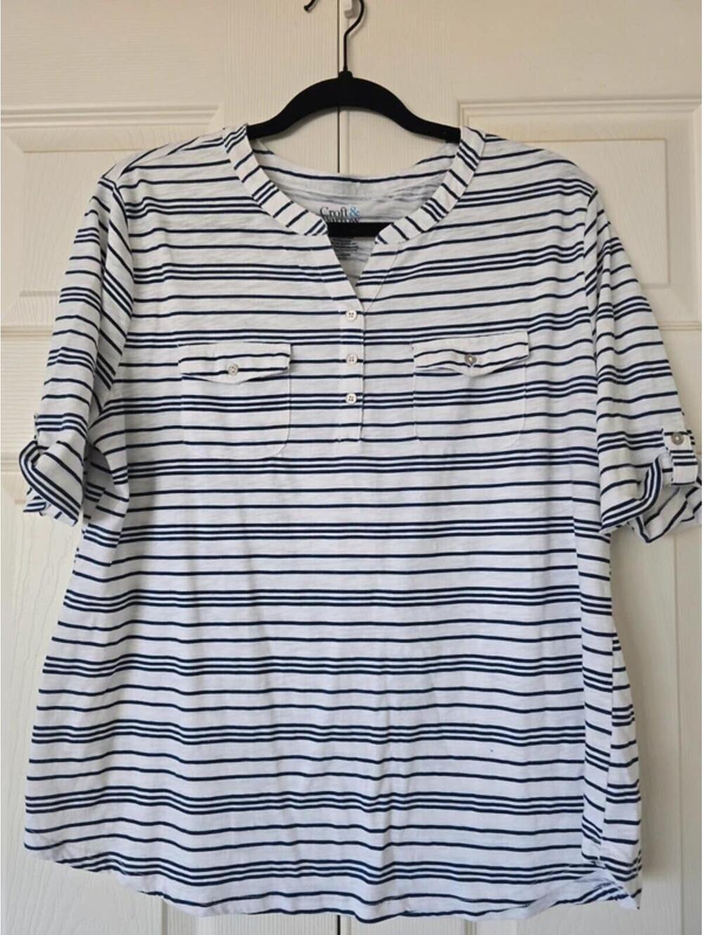 Sale! 3/$10 Mix & Match Any 3 Items Marked $5** Short-sleeve top button neck